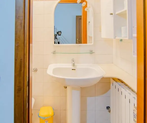 Fuoriporta Affitti Brevi - Inzani 8 Apartment